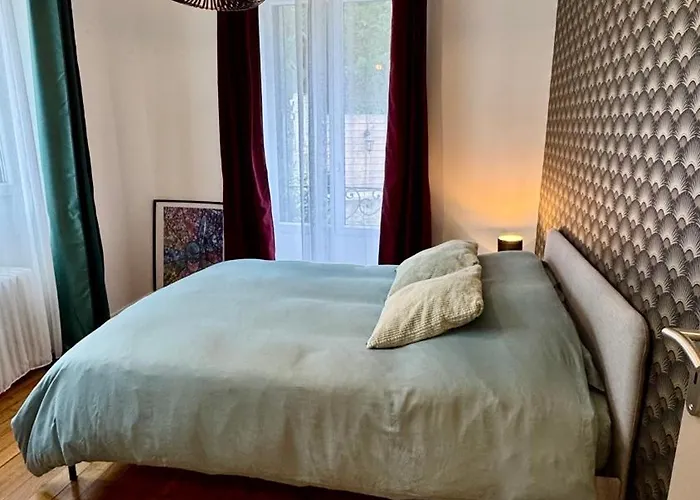 Le Domaine Des Yebles - Appartement Calme Et Elegant